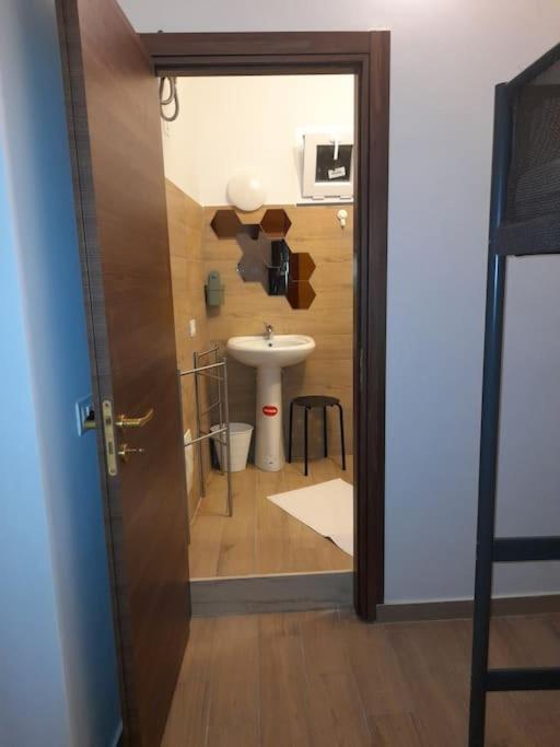Апартаменты I Gatti Dei Vicere-Casa Vacanza In Centro Катания Экстерьер фото